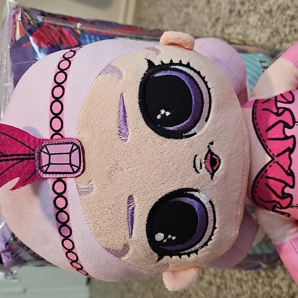 LOL Surprise comforter with sheets And Plush - Picture 6 of 7